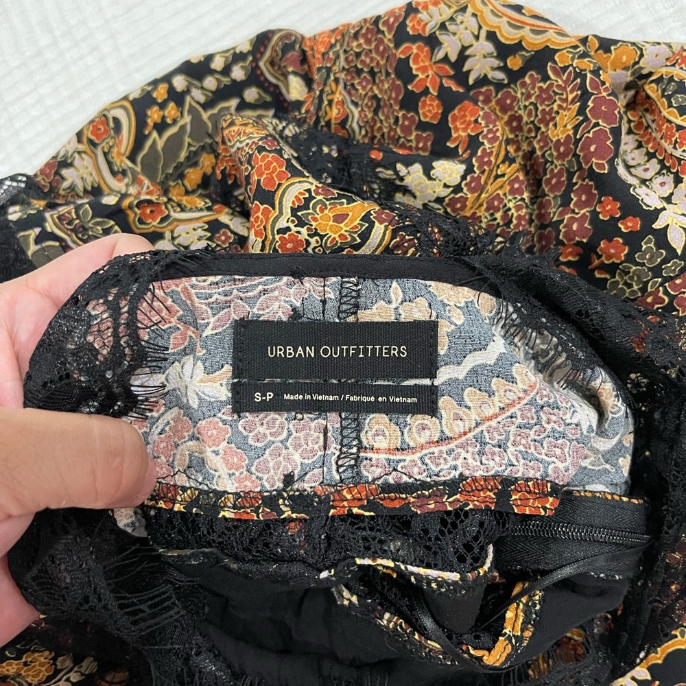 Urban Outfitters Black Paisley Lace-Trim Mini Dress - Picture 4 of 5